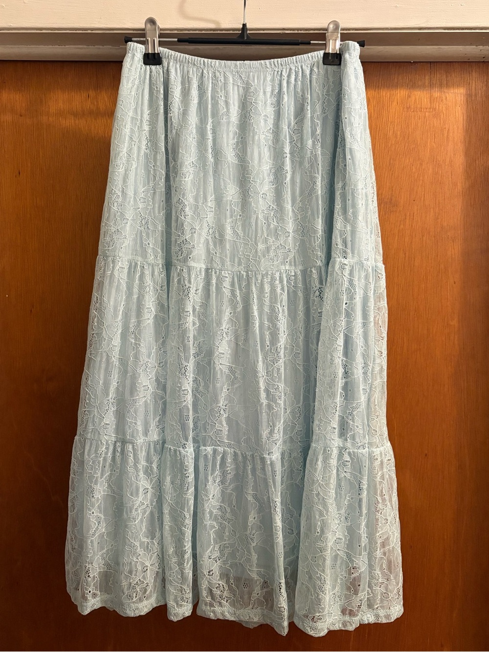 Women’s blue lace midi skirt